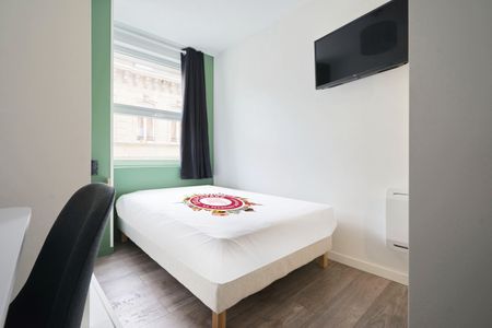 LIBERTE G Roommate 4 Bedrooms at Lille - Photo 2