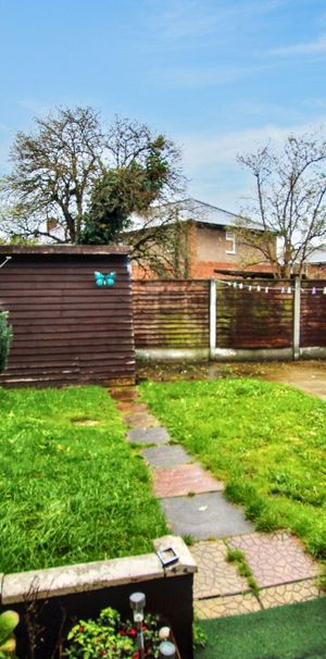 Ulverston Avenue, Warrington - Photo 1