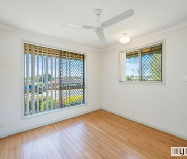 A REFINED RESIDENCE OFFERING COMFORT, SPACE & SUPERB PRACTICALITY - Photo 5