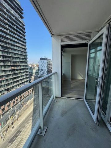 For Lease - 19 Bathurst Street Unit# 1515, Toronto, Ontario - Photo 3