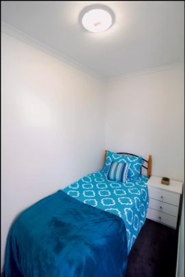 Medium 1 Bedroom - Photo 1