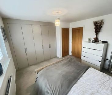 3 bedroom semi-detached house to rent - Photo 6