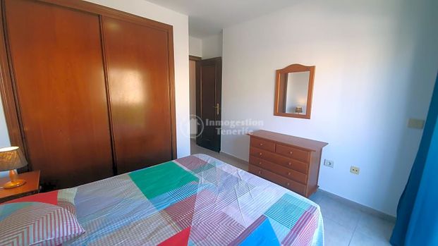 Se alquila en Costa del Silencio apartamento de 1 dormitorio - Photo 1