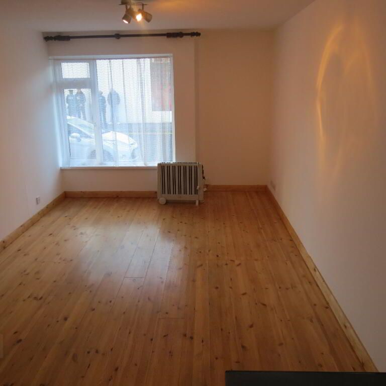 12 Colenso Court, Belfast, BT9 5BB - Photo 1