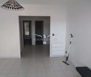 Location Appartement 4 pièces 69m² NICE 06000 - Photo 2