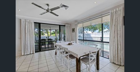 Stunning Family Home with Pool in Prime Noosaville Location - Photo 3