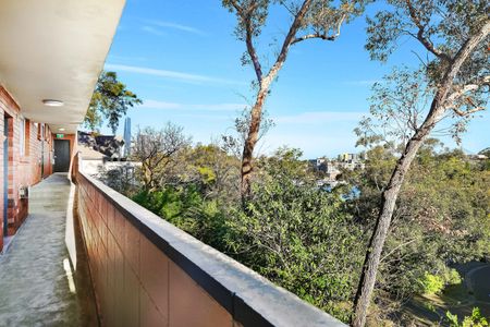 2/18A Ballast Point Road, Birchgrove NSW 2041 - Apartment For Rent | Domain - Photo 2