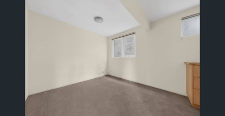 Brilliant Burnett - Photo 5