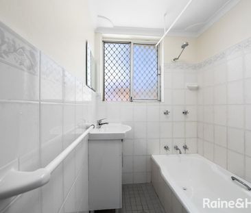 3/48 Henson Street, Marrickville, NSW 2204 - Photo 5