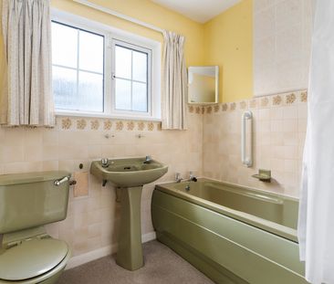Currawood Lodge, Bellevue Road, Greystones, Co. Wicklow, A63 DY24 - Photo 2