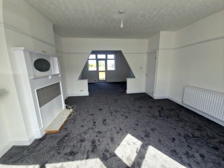 4 Bed Semi Detached Chesterfield Road Leicester LE5 - Ace Properties - Photo 2