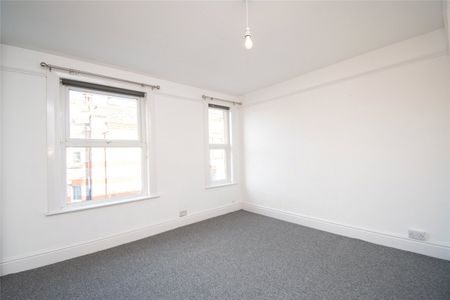 Ionic Street, CH42 2BL, Birkenhead - Photo 4