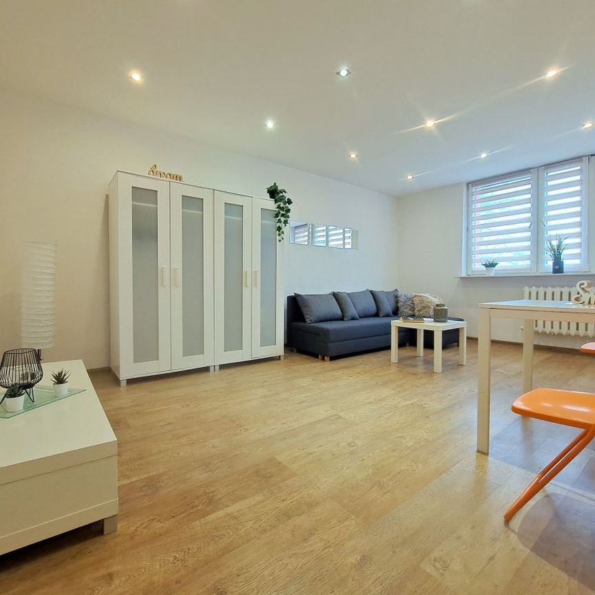 Kawalerka, ul. Staropogońska 51, Sosnowiec Pogoń - Photo 1