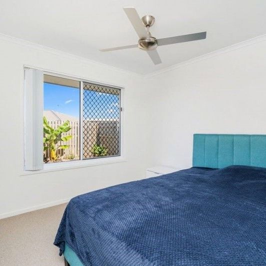 3 Bed 2 Bath 2 Car with Solar - Photo 1