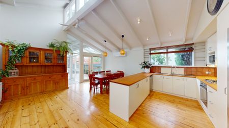 EXQUISITE VICTORIAN TERRACE - Photo 4