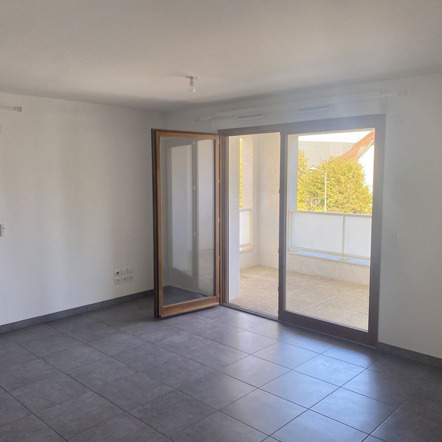 Location Appartement 2 pièces 48m² VILLEURBANNE 69100 - Photo 1