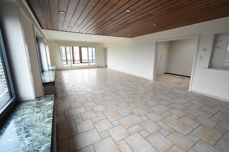 Appartement te huur - Foto 3