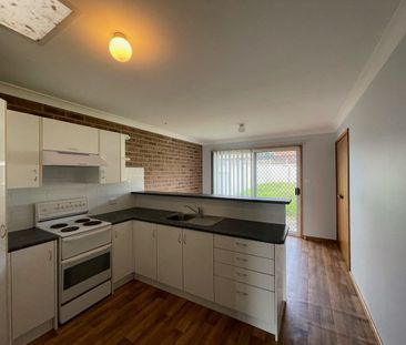 2-Bedroom Villa with Single Carport - Photo 6