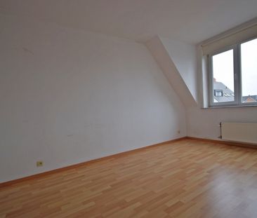 RUIM APPARTEMENT MET TWEE SLAAPKAMERS EN GARAGE - Photo 6