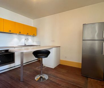 Location Appartement 2 pièces 49m² - Photo 4