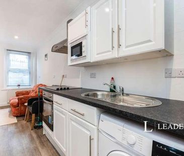 St. Michaels Road, Bournemouth, Dorset, BH2 - Photo 5