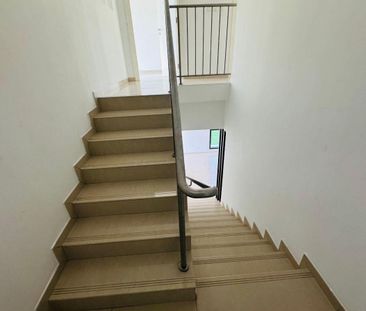 Corner Unit | 3 Bedroom Townhouse | Ready to Move - Photo 6