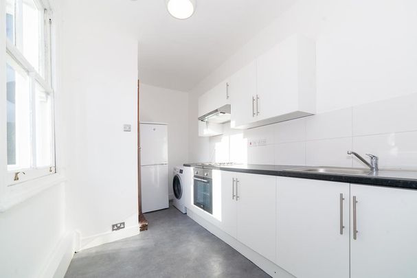 1 bedroom flat to rent - Photo 1