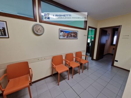 Stanza uso ufficio nel Cuore di Borgo Milano, Verona - Photo 2