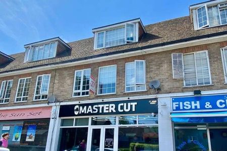 How Wood, Park Street, St. Albans, AL2 - Photo 4