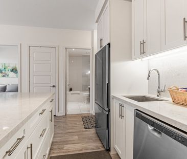 For Lease - 333 Sea Ray Avenue Unit# D118, Innisfil, Ontario - Photo 6