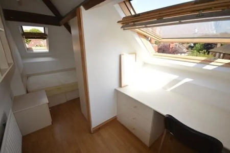 5 Bed - 2 St Chads View, Headingley, Leeds - LS6 3QA - Student - Photo 5