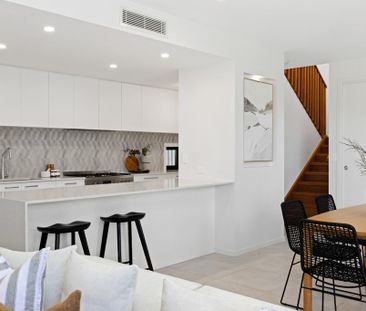 Beautiful Buderim Duplex - Photo 3