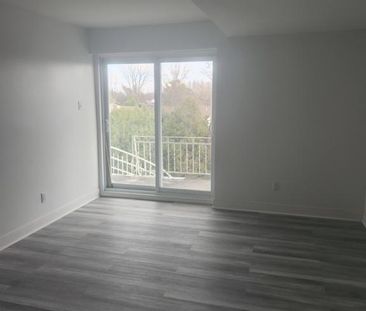 📍 Cession de bail pour le 1 Nov. 2025/ sous-location – 3 ½ à Laval - Photo 1