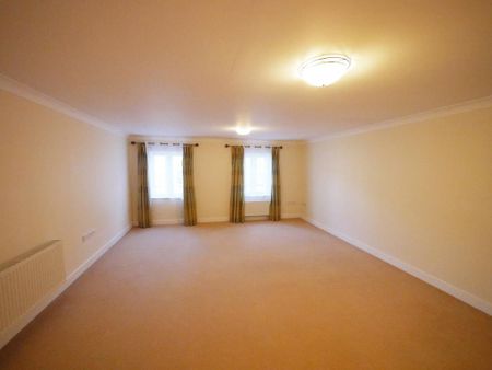 2 bedroom coach house to rent - Photo 4