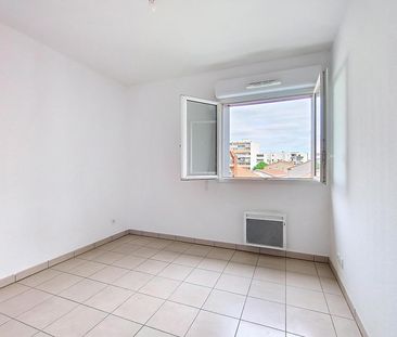 Location Appartement 3 pièces 67m² PERPIGNAN 66000 - Photo 2