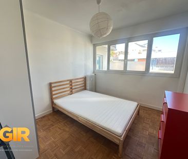 Location Appartement 5 pièces 92m² RENNES 35000 - Photo 4