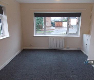 2 bedroom maisonette to rent - Photo 5