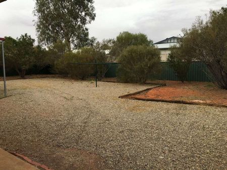 64 Tiliqua Crescent, Roxby Downs, SA 5725 - Photo 2