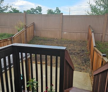 For Lease - 48 Gulfbrook Circle Unit# MAIN, Brampton, Ontario - Photo 3