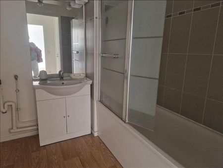2 pièces - 44,2 m² - 2ème étage - Colocation non autorisée - Photo 4