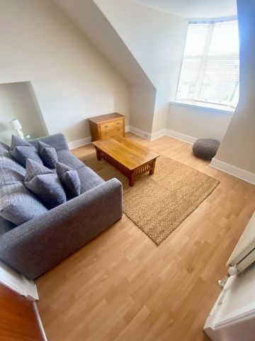 1 Bed Flat, Aberdeen, AB10 - Photo 2