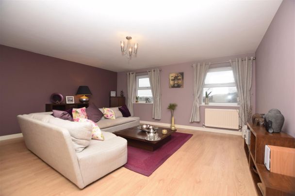 10285 Wick Road, Bristol - Photo 1