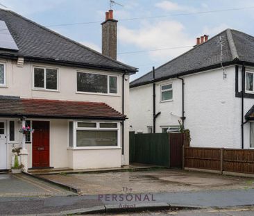 3 bedroom semi-detached house to rent - Photo 6