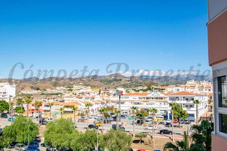 Apartment in Torrox-Costa, Close to the beach - Photo 3