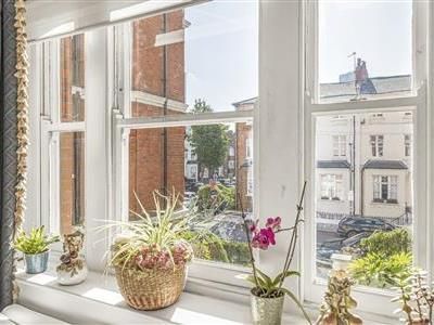 Lurline Gardens, SW11 - Photo 1