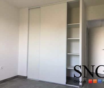 T3 AVEC BALCON ET PARKINGS - Photo 2