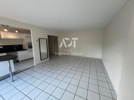 Location Appartement 3 pièces 72m² MEYLAN 38240 - Photo 4