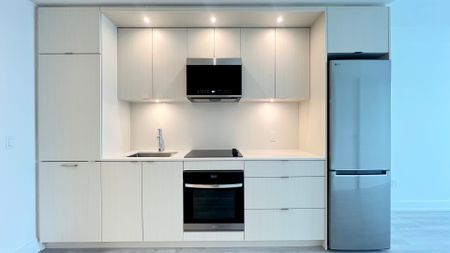 For Lease - 60 Central Park Roadway N/A Unit# 1108, Toronto, Ontario - Photo 2