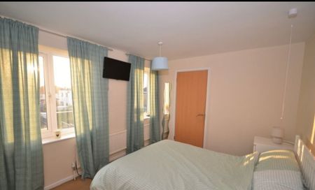 3 Bed Detached House, New Queen Street, BS15 - Photo 5