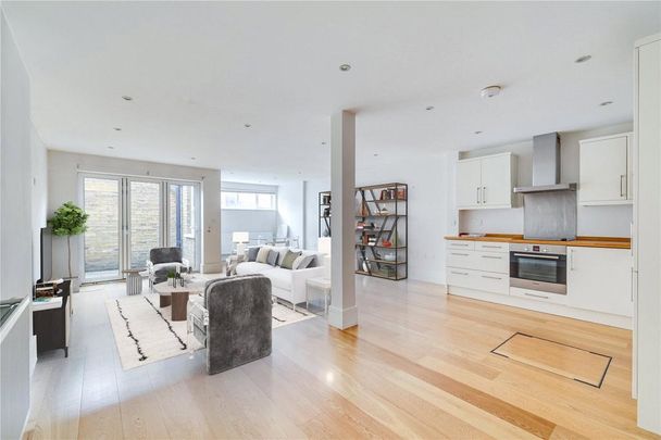 2 bedroom flat to rent - Photo 1